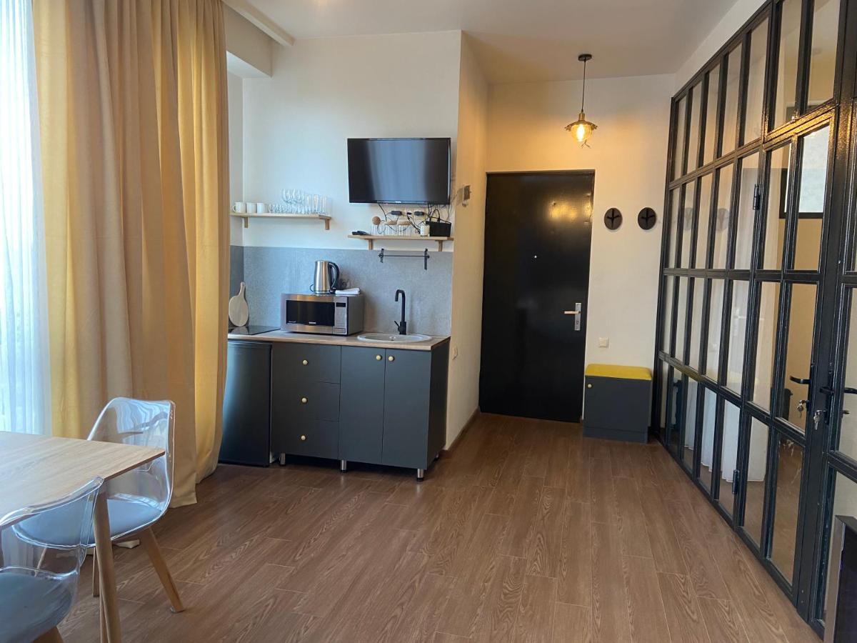 Luxury Apartment In Old Tbilisi With Terrace エクステリア 写真