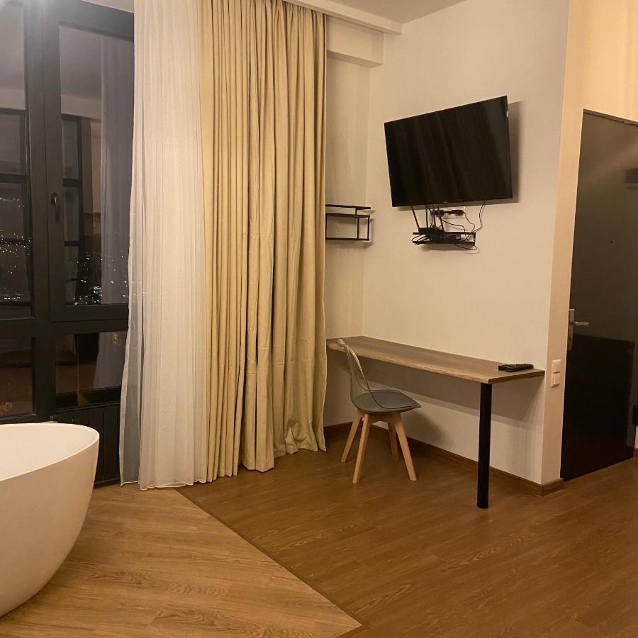 Luxury Apartment In Old Tbilisi With Terrace エクステリア 写真