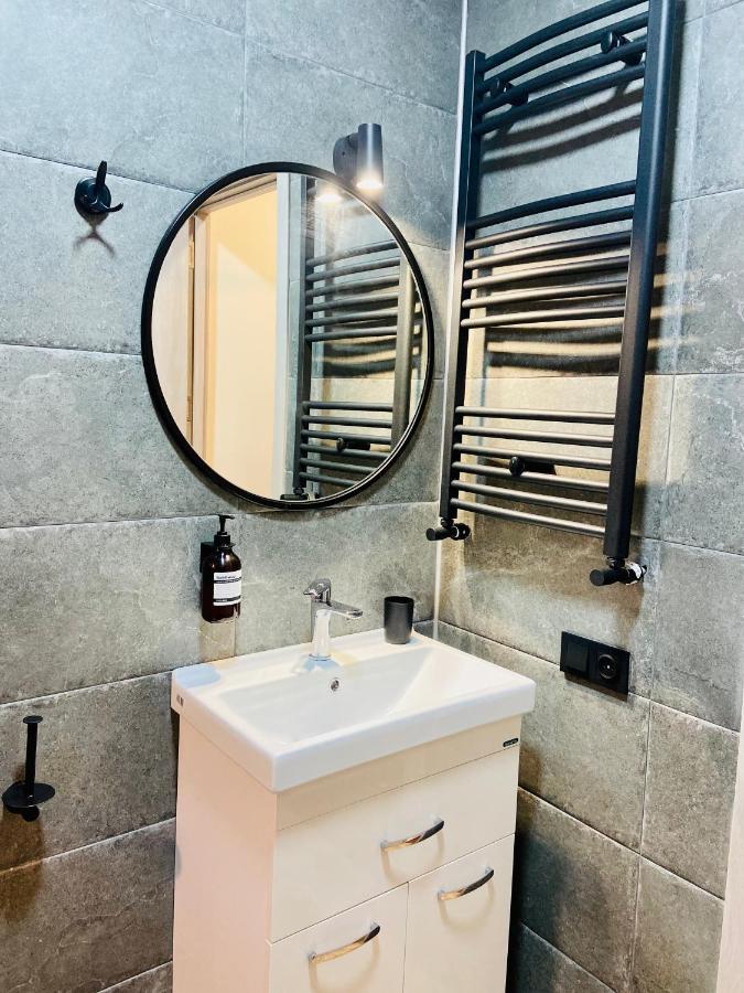 Luxury Apartment In Old Tbilisi With Terrace エクステリア 写真