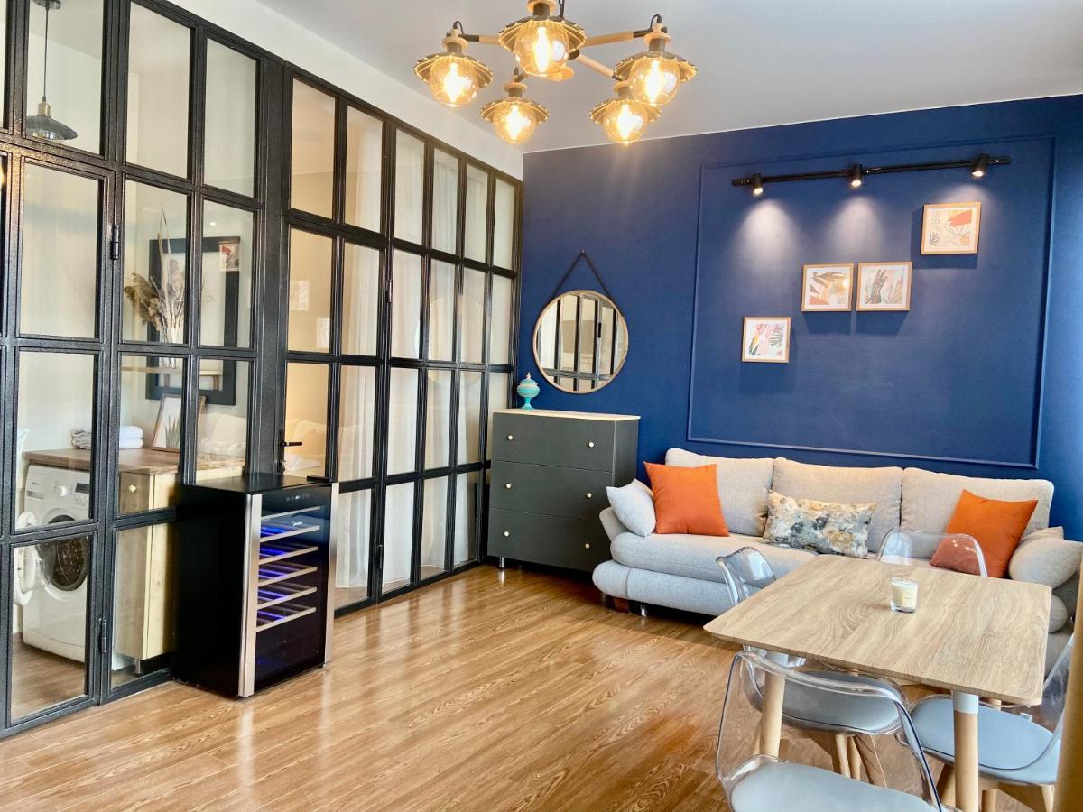 Luxury Apartment In Old Tbilisi With Terrace エクステリア 写真