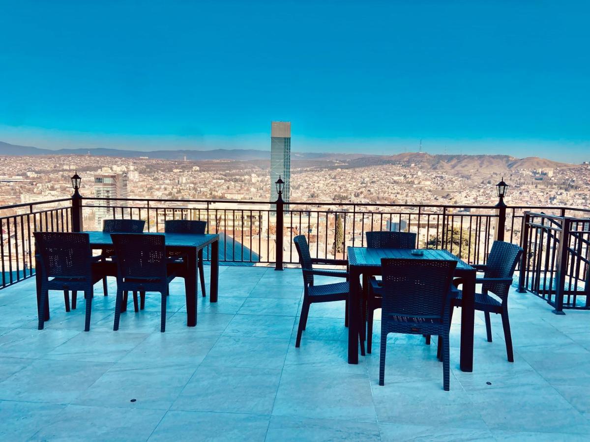 Luxury Apartment In Old Tbilisi With Terrace エクステリア 写真