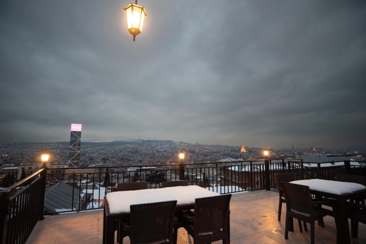Luxury Apartment In Old Tbilisi With Terrace エクステリア 写真
