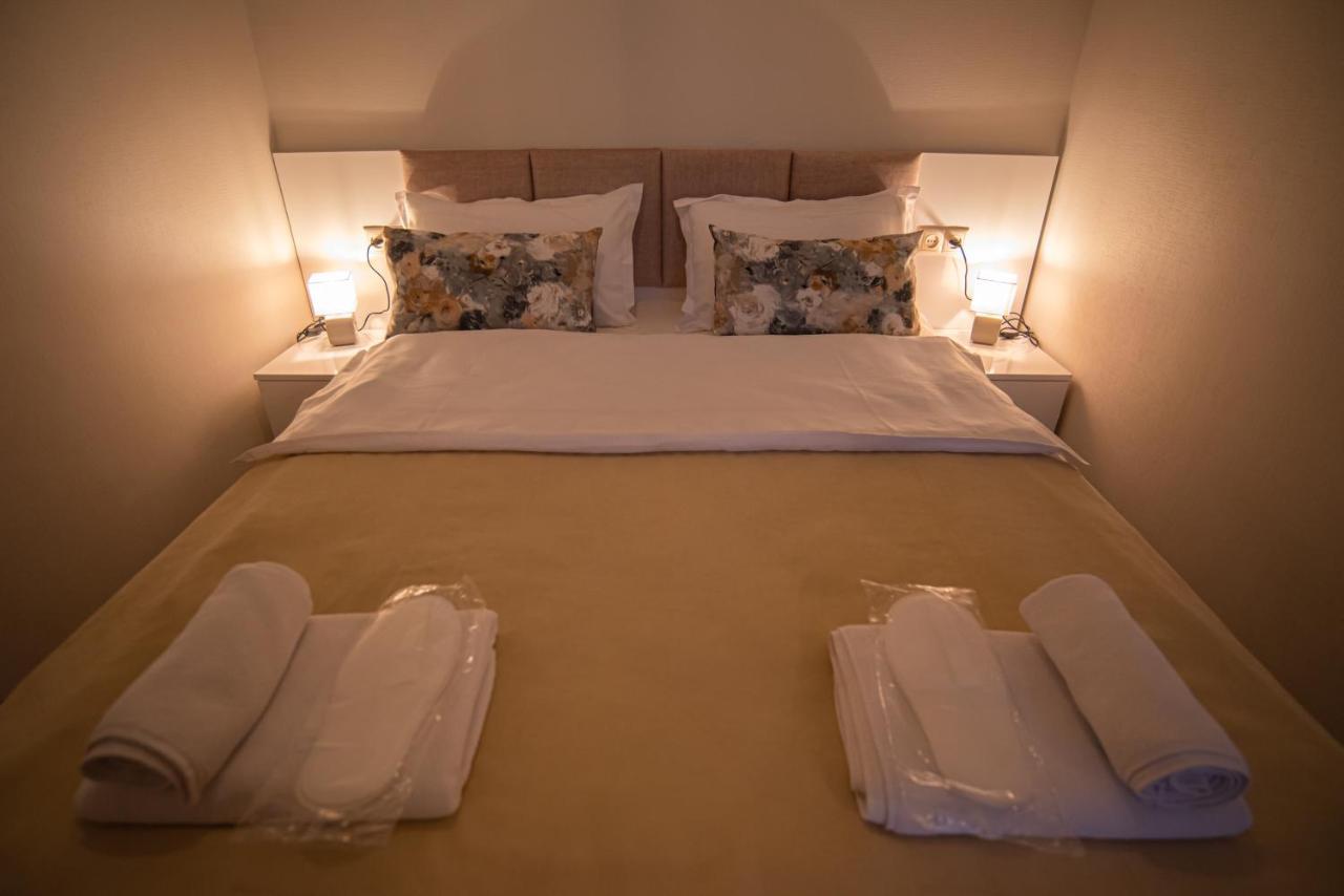 Luxury Apartment In Old Tbilisi With Terrace エクステリア 写真