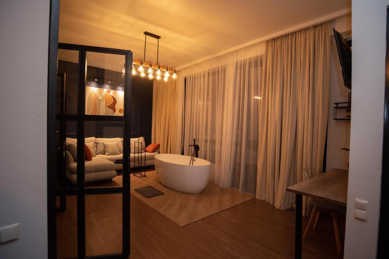 Luxury Apartment In Old Tbilisi With Terrace エクステリア 写真