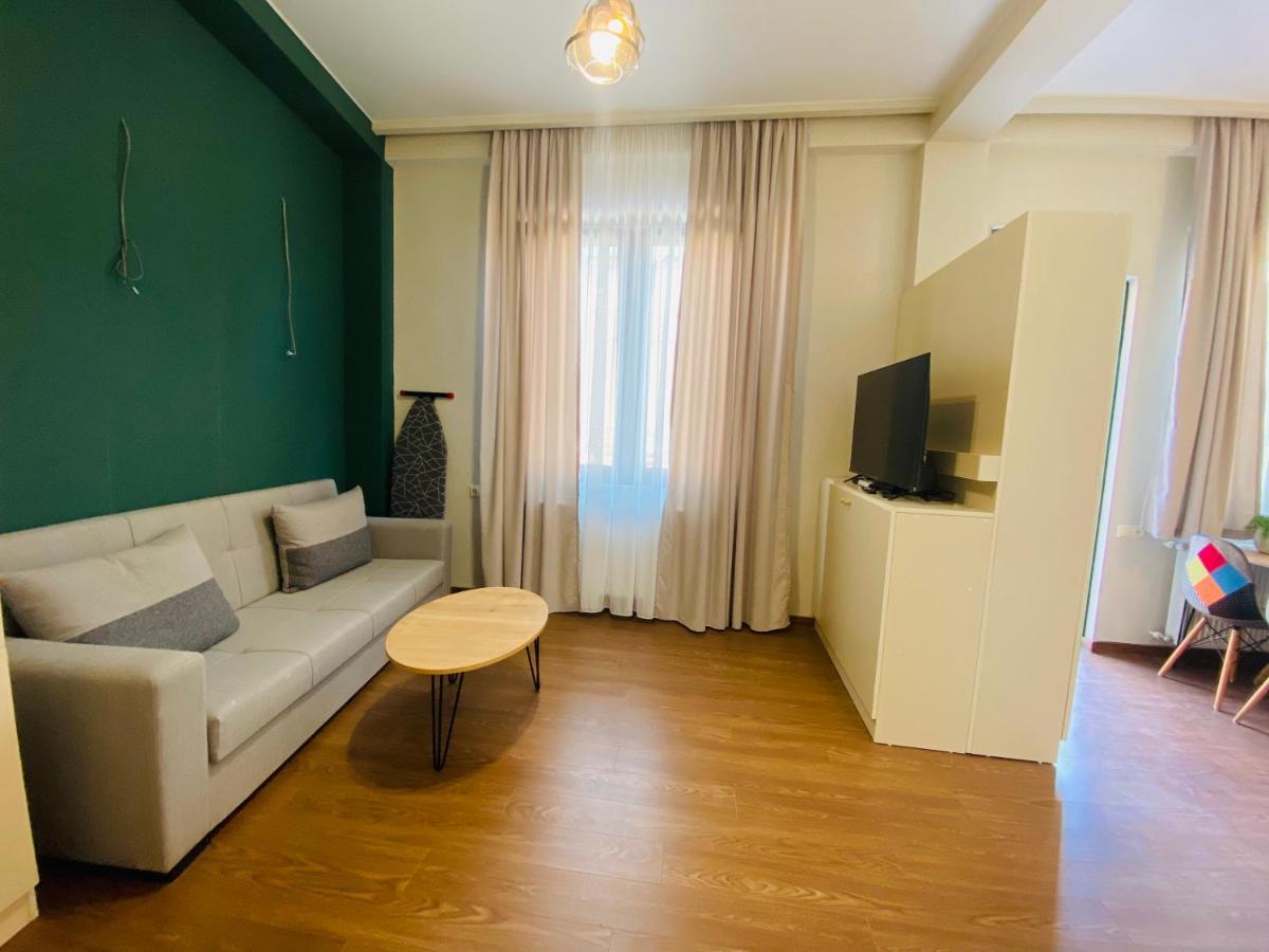 Luxury Apartment In Old Tbilisi With Terrace エクステリア 写真