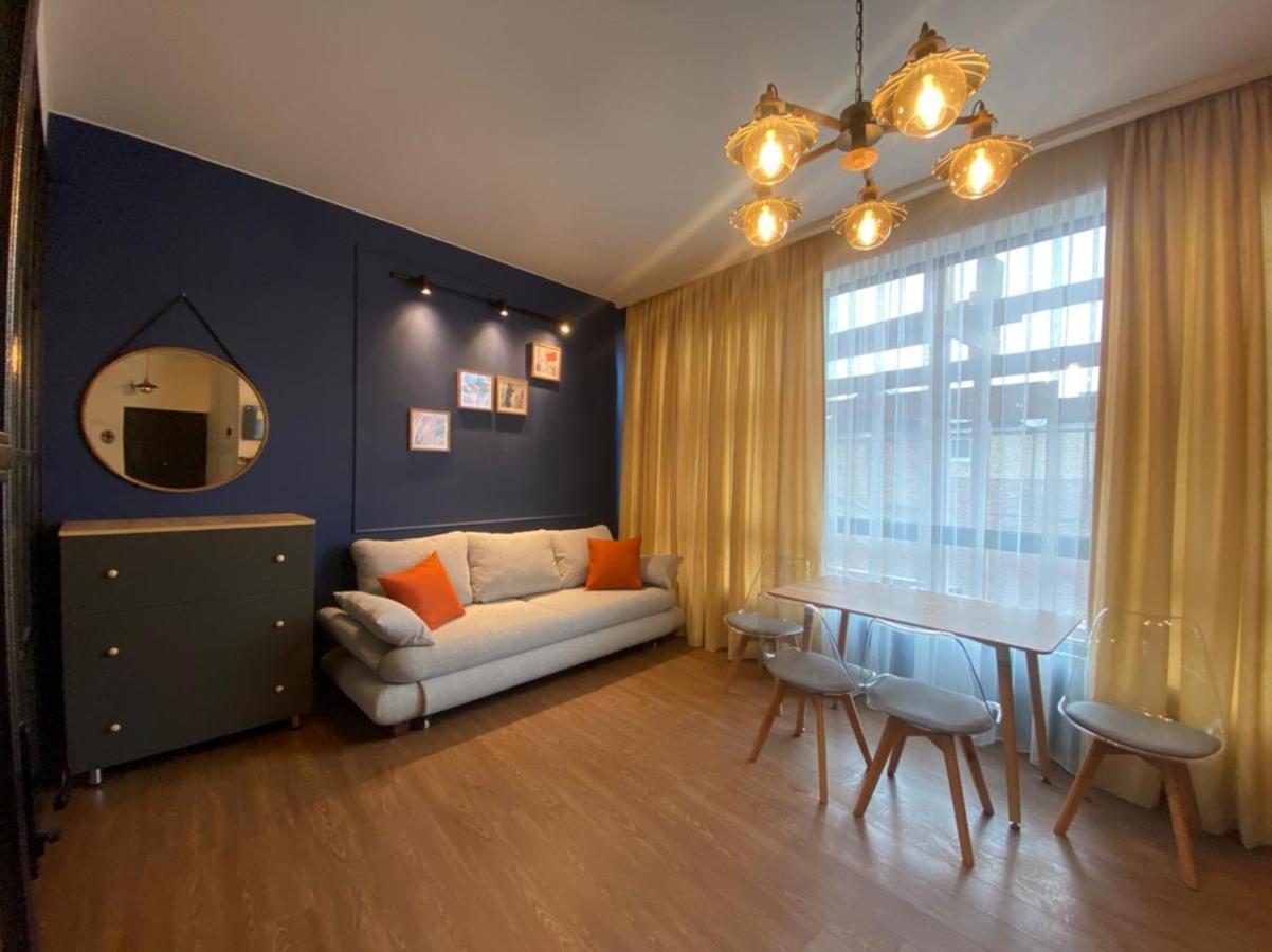 Luxury Apartment In Old Tbilisi With Terrace エクステリア 写真
