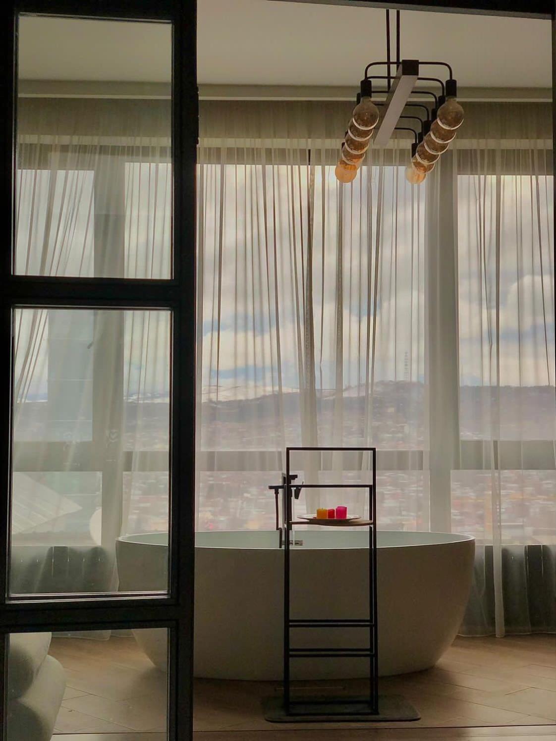 Luxury Apartment In Old Tbilisi With Terrace エクステリア 写真